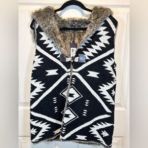 Miss Me Geometric Black and White Hooded vest with faux fur lining